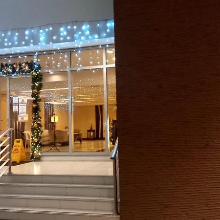 Johnstay Manila Exterior photo