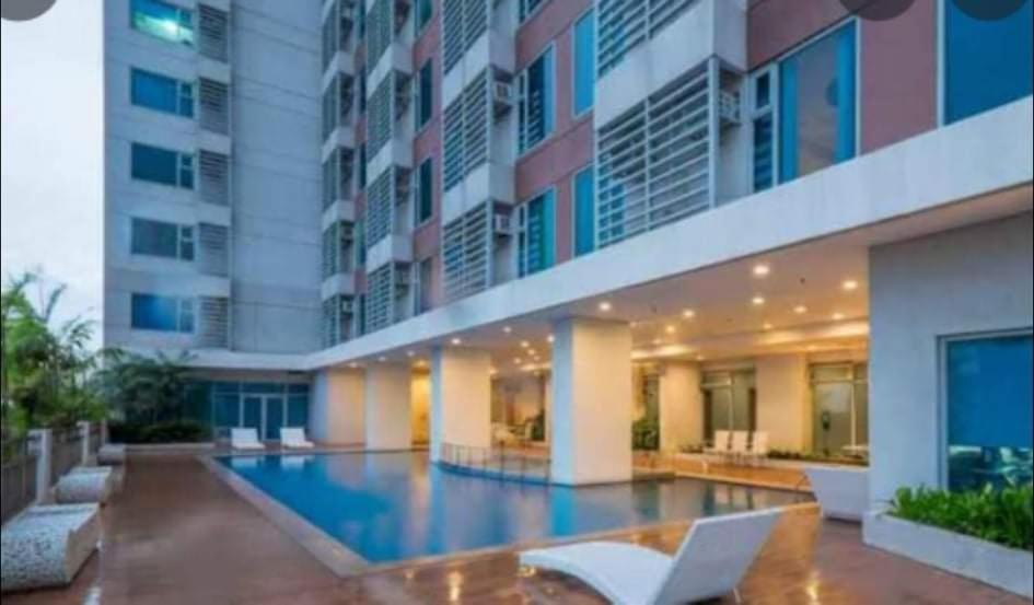 Johnstay Manila Exterior photo