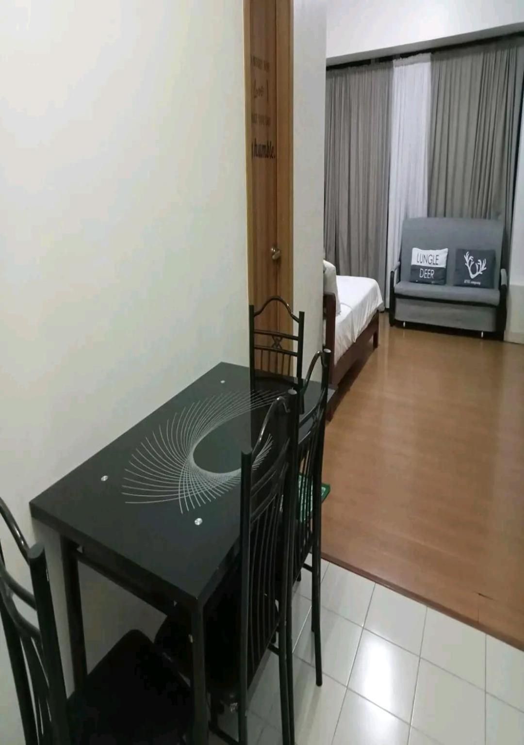 Johnstay Manila Exterior photo